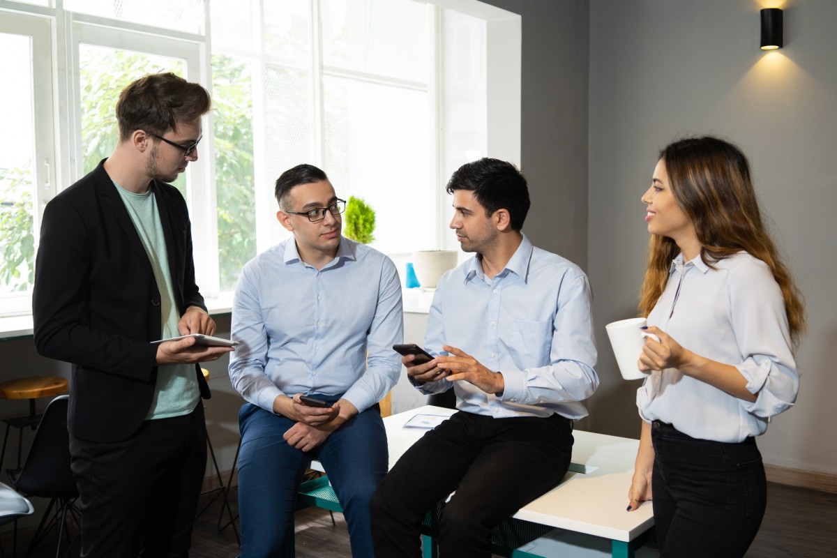 Inteligência linguística nas empresas: a chave para liderar, motivar e persuadir